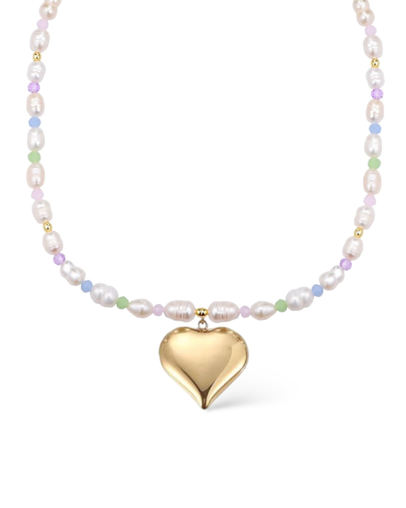 Lovely Pearl Necklace Gold