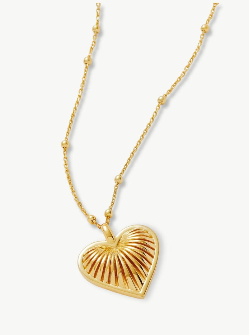 barbie heart necklace|golden heart necklace| necklace with heart| ketting met hart goud| barbie hart ketting