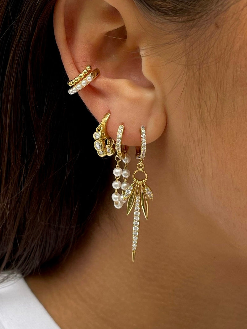 Chained Pearls Earring
