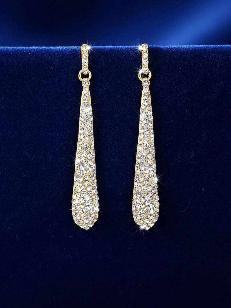 Long drop earrings with stones 