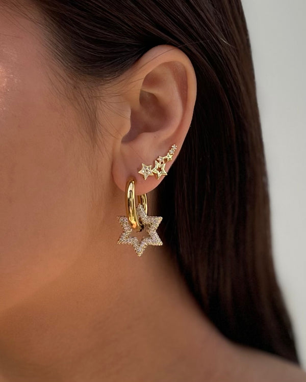 ster oorbellen-choose by felice|leuke ster oorbellen|ster oorbellen goudkleur|star earrings gold|golden star earrings|de beste sieraden webshop