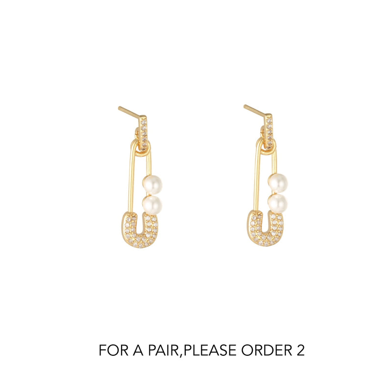 Pearl Safety Pin Earring