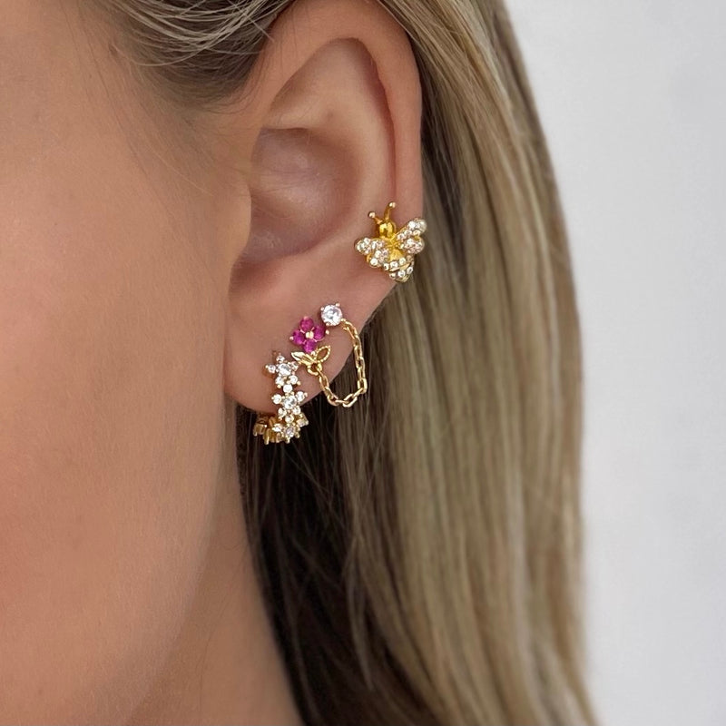 chained flower earring choosebyfelice|earring with flower|one earring for two piercings|flower chained earrings|trendy earrings|flower earring gold