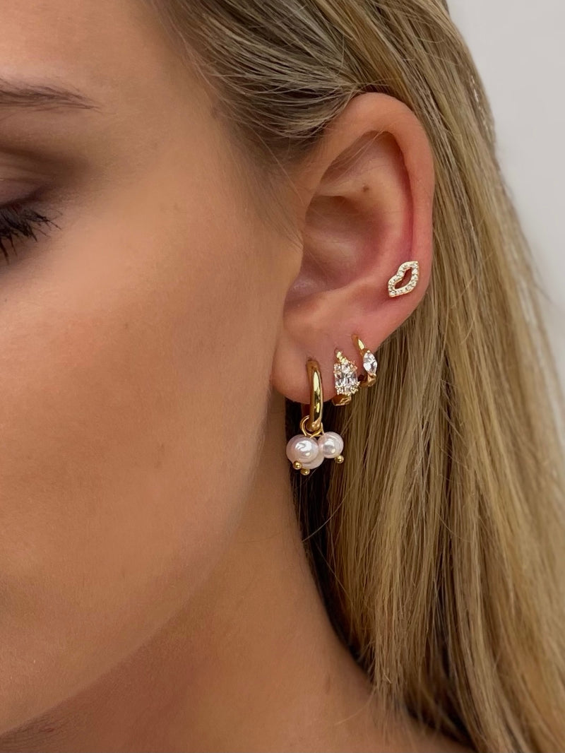 pearl earrings gold|golden pearl earrings|earring sets|inspiration for multiple piercings|trendy parel oorbellen|parel oorbellen choosebyfelice|oorbellen inspiratie voor meerdere gaatjes