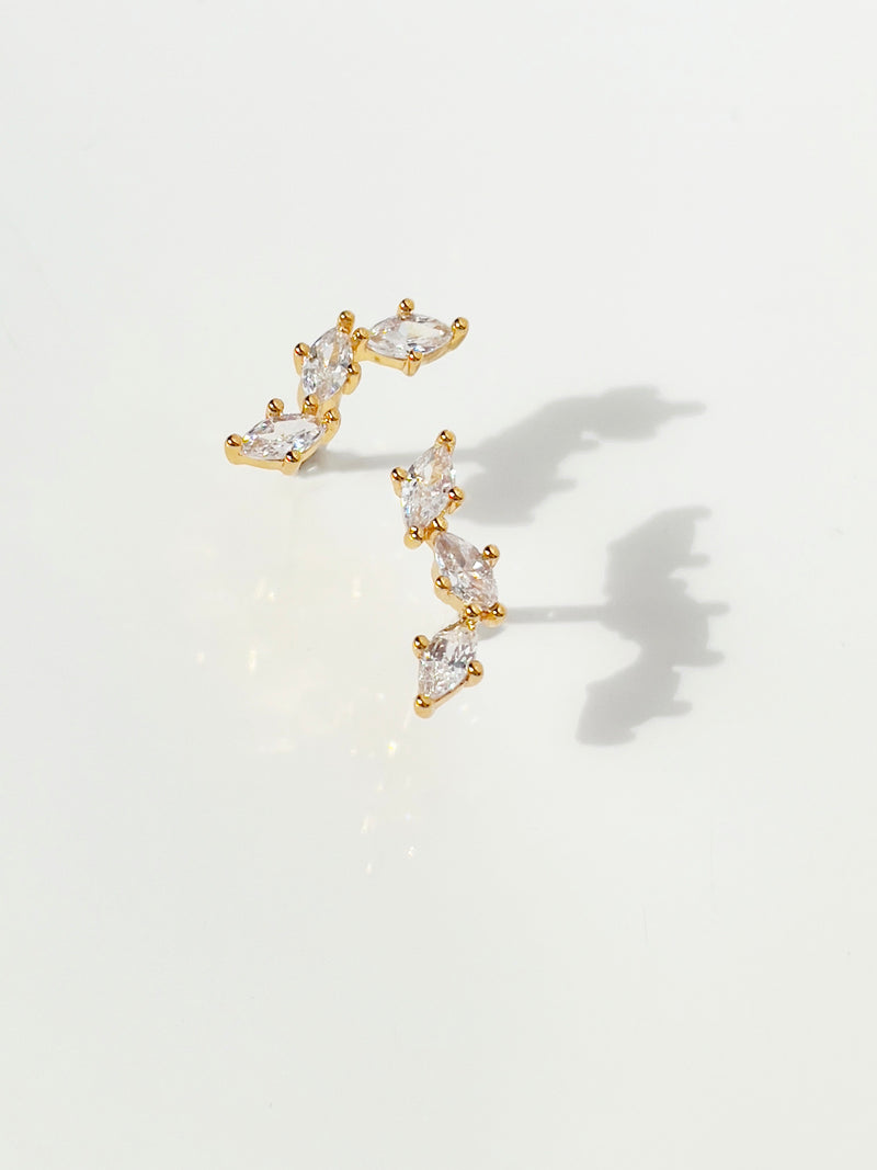 The Wave Stud Earring